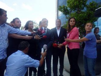 Chp’li Gamze İlgezdi Ve Eşinden Suç Duyurusu