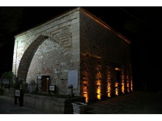 Yunus Emre Türbesi Işıl Işıl Oldu