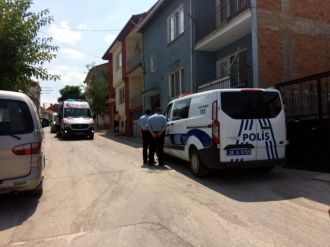 Patates Kızartırken Parlayan Yağ Paniğe Neden Oldu