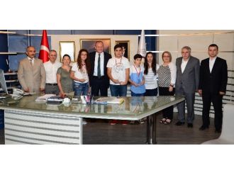 Başkan Mehmet Keleş Teog’cuları Ödüllendirdi