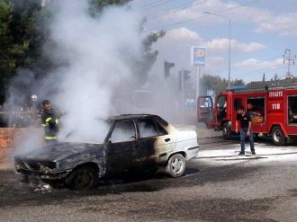 Adıyaman’da Seyir Halindeki Otomobil Yandı