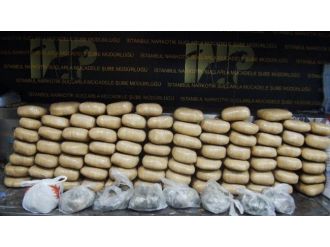 Lüks Cipin Bagajından 91 Kilo Esrar Çıktı