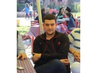 Genç Yaşta Kalbine Yenildi