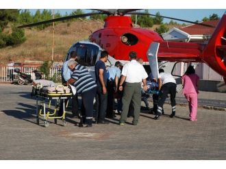 Geri Manevra Yaparken 4 Yaşındaki Çocuğa Çarptı