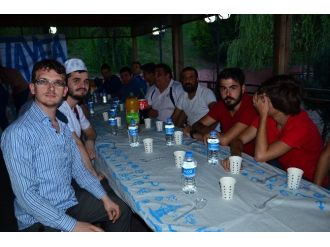 (Özel Haber) İftar Sofrasında Stat Duası