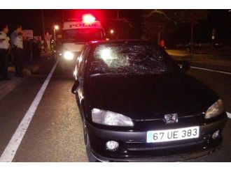 Otomobilin Çarptığı Kadın Ağır Yaralandı