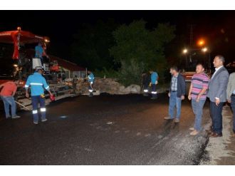 Suluova’da Eymir Caddesi Asfaltlanıyor