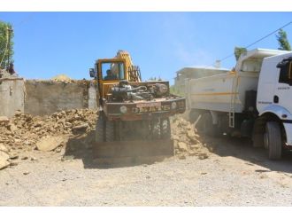 Edremit Belediyesi’nden Hummalı Çalışma