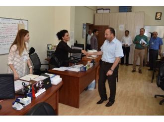 Başkan Üzülmez, Kadir Gecesi’nde Personelini Ziyaret Etti