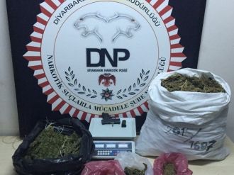 Diyarbakır’da 15 Kilogram Esrar Ele Geçirildi