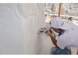 1. Uluslararası Bisanthe Taş Heykel Sempozyumu Yoğun Tempoda Devam Ediyor