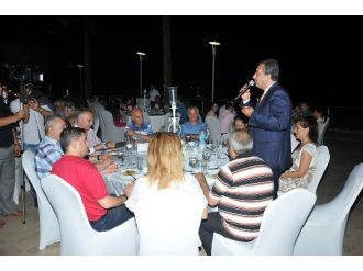 Çetin, Jurassıc Park’ı Anlattı