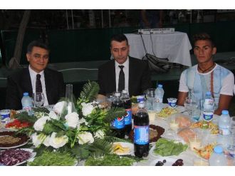 Emniyet Müdürü Zeybek Orucunu Kimsesiz Çocuklarla Açtı