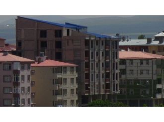 Kars’ın Cadde Ve Sokaklarınde Yeni Konutlar Yapılıyor