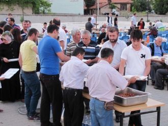 Hisarcık Belediyesi’nin Mahalle İftarları