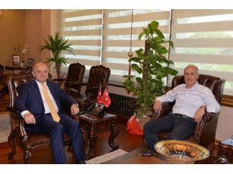 Ak Parti Milletvekili Gültak, Vali Çakacak’ı Ziyaret Etti