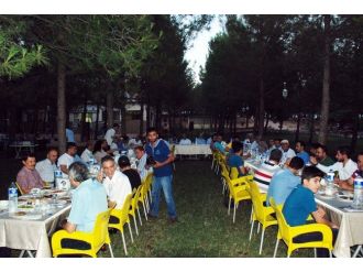 Vali Demirtaş, Basın Mensuplarıyla İftarda Buluştu