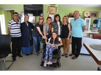 15 Yaşındaki Nursena’ya Bayram Hediyesi