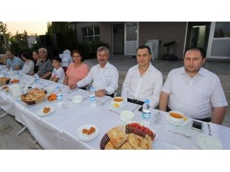 Başkan Yaralı İftar Verdi