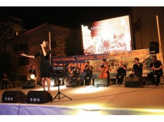 Selçuklular Unesco Sevincini Konserle Kutladı