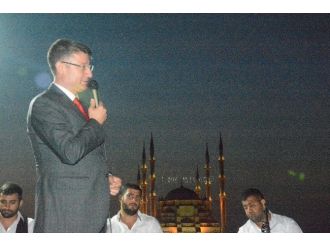 Ak Parti’den Tarihi Köprüde İftar