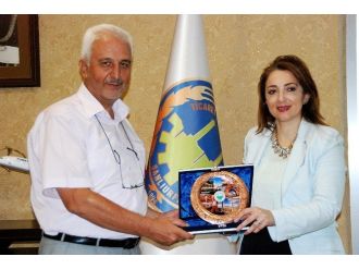 Nezaket Emine Atasoy Şanlıurfa’da Temaslarda Bulundu