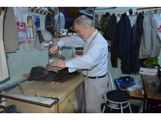 Niksar’da Terziler Bayram Mesaisinde