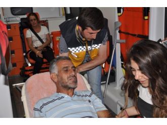 Açlık Grevini Sonlandıran Aile Tedavi Altına Alındı