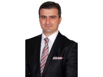 Başkan Cüneyt Yemenici’den Bayram Kutlaması