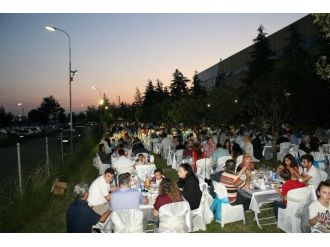 Standard Profil Düzce Ailesi İftarda Bir Araya Geldi