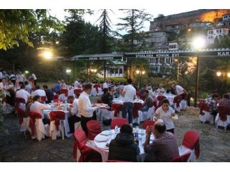 Gazeteciler İftarda Buluştu