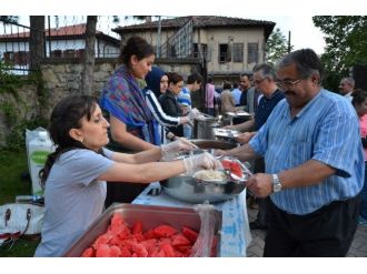 İftar Bağlarbaşı’nda Açıldı