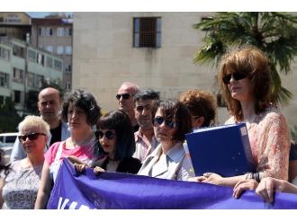 Kadın Avukata Polis Koruması