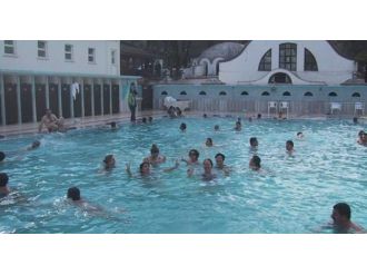 Vatandaşlar Bayramda Kaplıcaları Tercih Etti