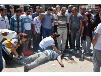 Bursa’da Zabıta Aracıyla Motosiklet Çarpıştı: 1 Yaralı