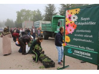 Bayramda Çiçekler Büyükşehir’den Olacak