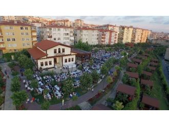 100 Bin Bağcılarlı İftar Sofralarında Buluştu