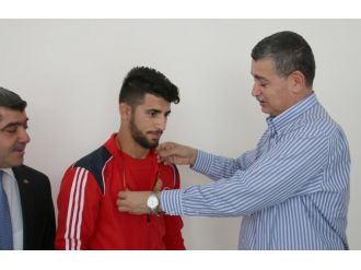 Başkan Güvenç’ten Avrupa Şampiyonuna Altın Madalya