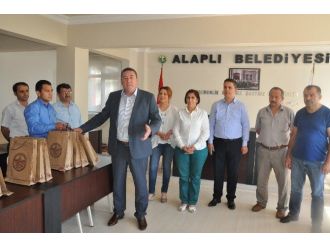 Başkan Tekin, Personelle Bayramlaştı