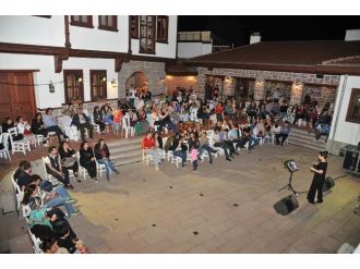 Hamamönü Ramazan’ı Dualarla Uğurladı