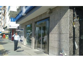 Pompalı Tüfekle Banka Soydular