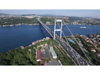 Fsm Köprüsü’nde Durma Noktasına Gelen Trafik Havadan Görüntülendi