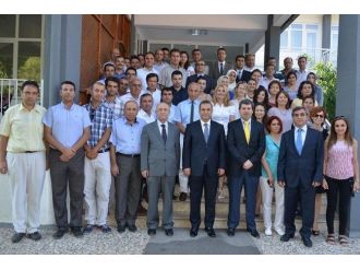 Antalya Valisi Türker, Valilik Çalışanlarıyla Bayramlaştı