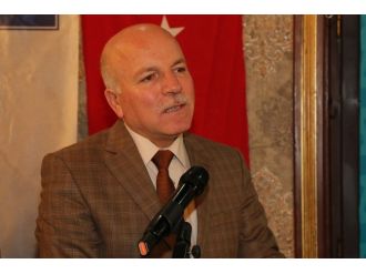 Sekmen: “Mahalle Ve İlçelerimiz Güzelleşiyor”