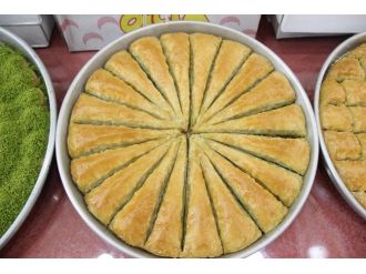 Gaziantep Baklavası Raflarda Yerini Aldı
