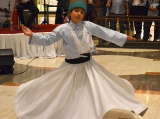 Ramazan Piazza’da Sema Gösterisiyle Uğurlandı