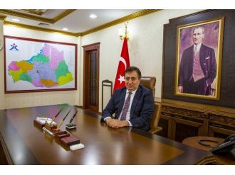 Vali Küçük’ Ramazan Bayramını Kutladı