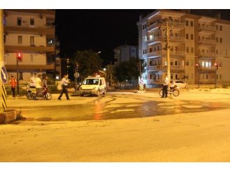 Motosikletler Çarpıştı: 1 Yaralı