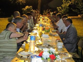 Hisarcık Belediye Başkanı İftar Verdi