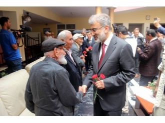 Bakan Yıldız’dan Bayram Öncesi Ziyaret